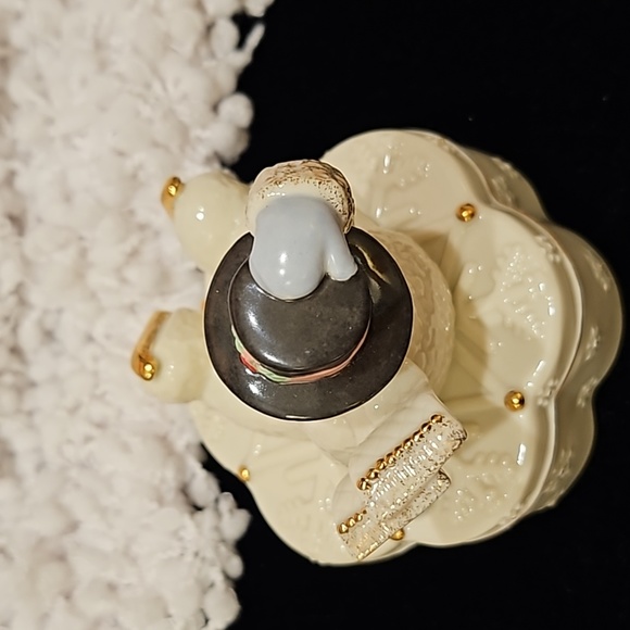 Lenox Music Box Snowman - Picture 5 of 12